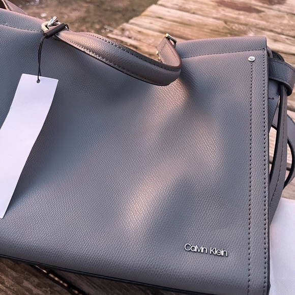 Calvin Klein NWT! Gray Satchel Handbag Purse with Dust-bag - Picture 13 of 16